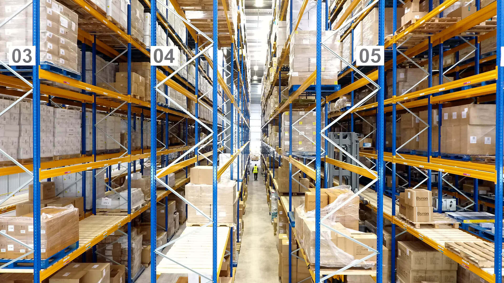 pick and pack warehouse
